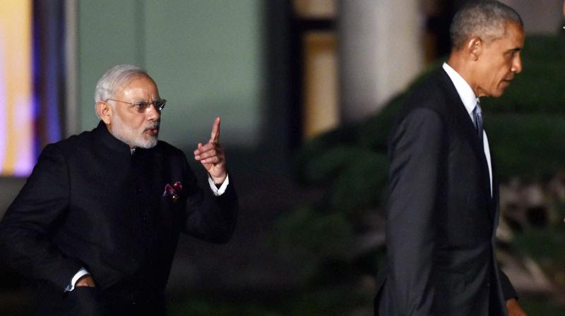 Modi-Obama Finger Point (2016 Summit)